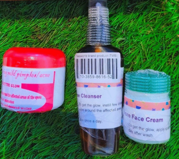 Small acne set Small acne set by Tees world beauty
